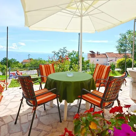 Olga Apartment *